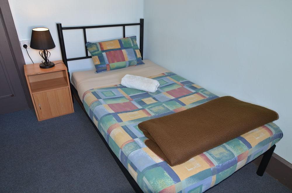 Hobart'S Accommodation & Hostel Екстер'єр фото