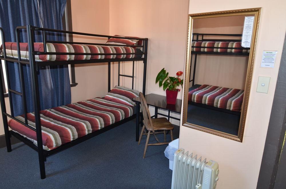 Hobart'S Accommodation & Hostel Екстер'єр фото